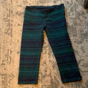Alo workout capris! Beautiful print.